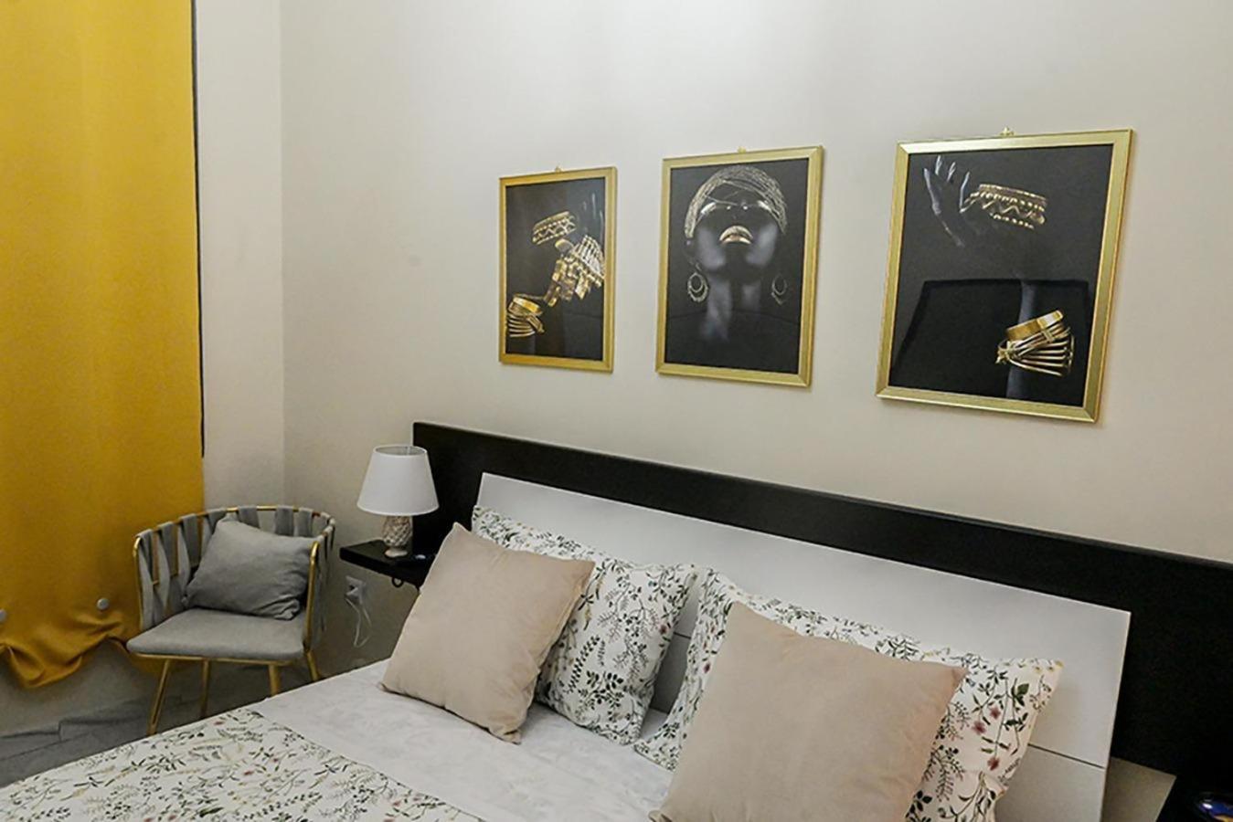 Suisse Hotel Caserta Eksteriør billede